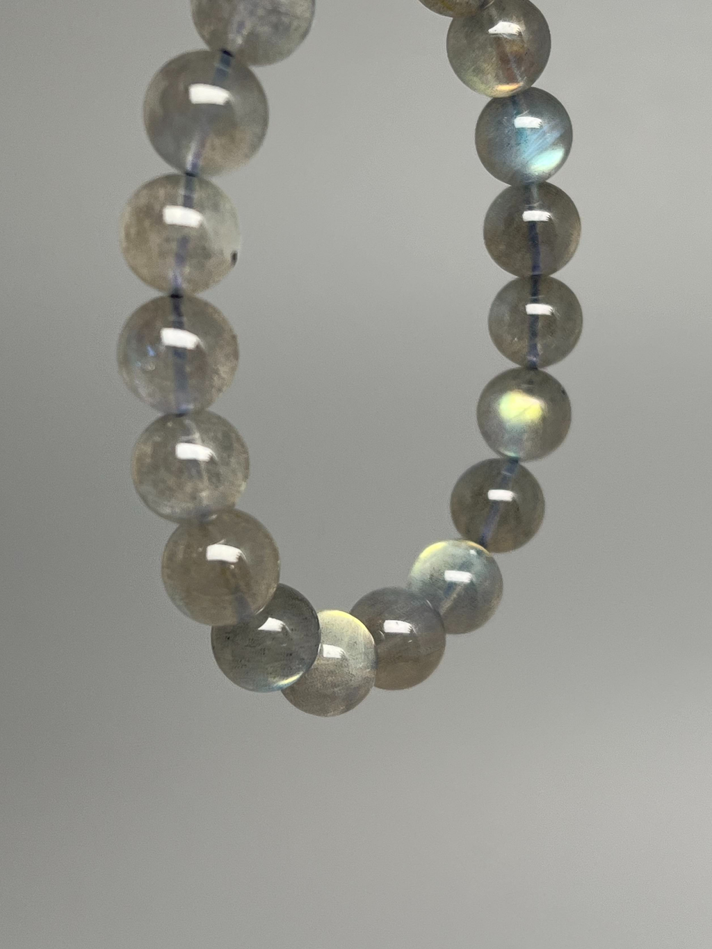 灰拉長石(勁藍光) (9.7mm)