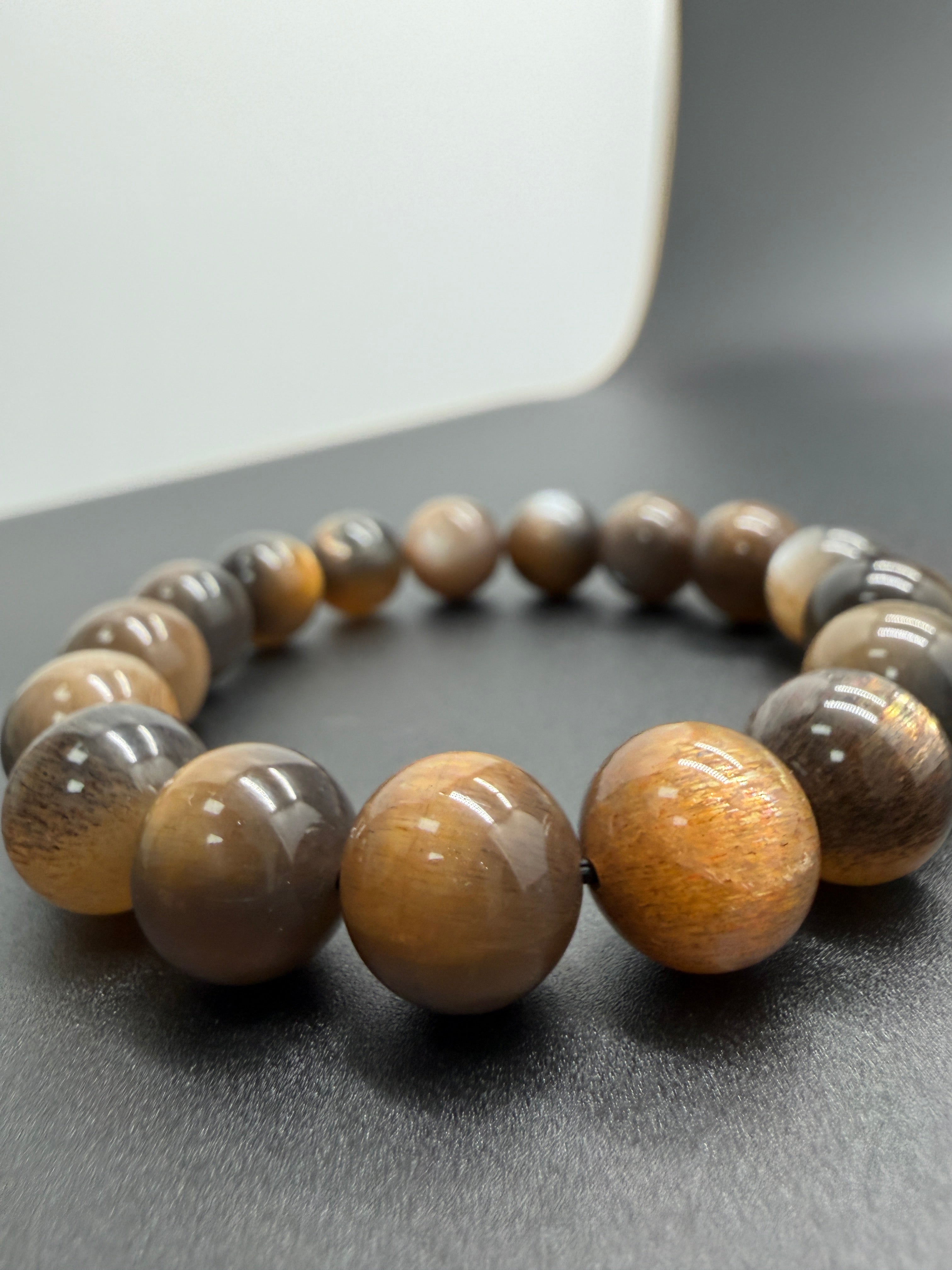 黑金骨幹太陽石 (10.9mm)