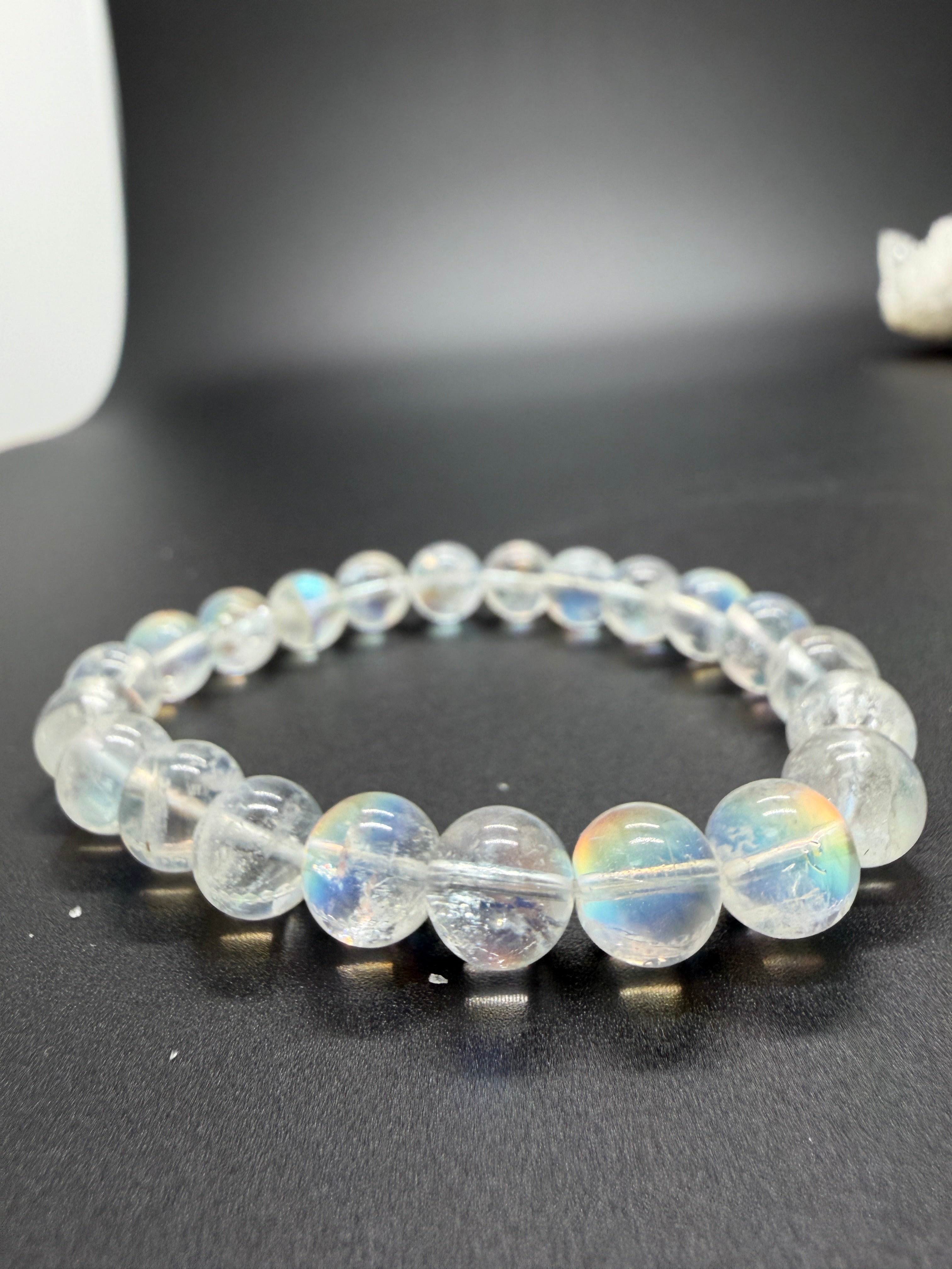 高品馬島月亮石 (8.3mm)